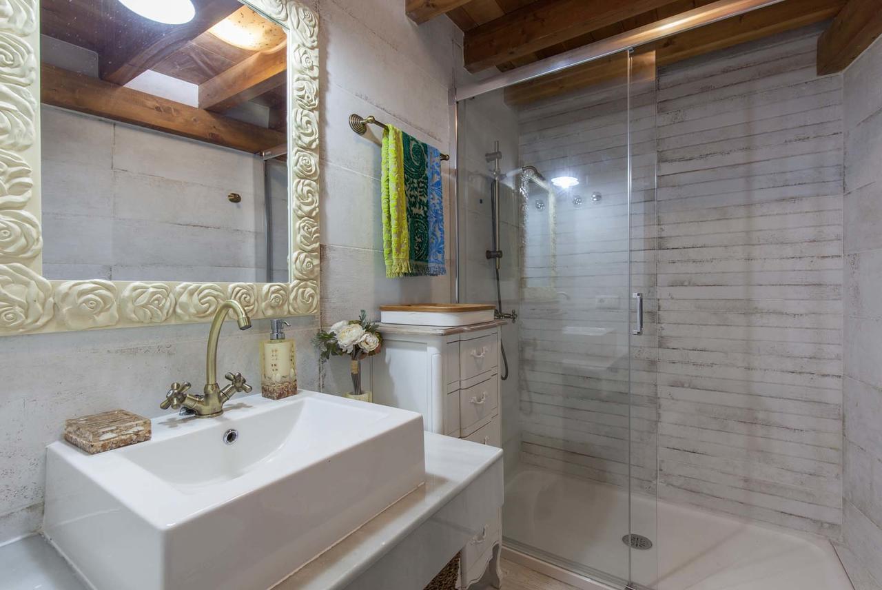 شقة Loft / Duplex With Charming Historic Center. Wifi إشبيلية المظهر الخارجي الصورة